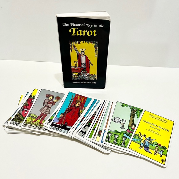 Albano-Waite Tarot Deck Vtg 1968 with Pictorial Key to the Tarot Book Set - Picture 2 of 14
